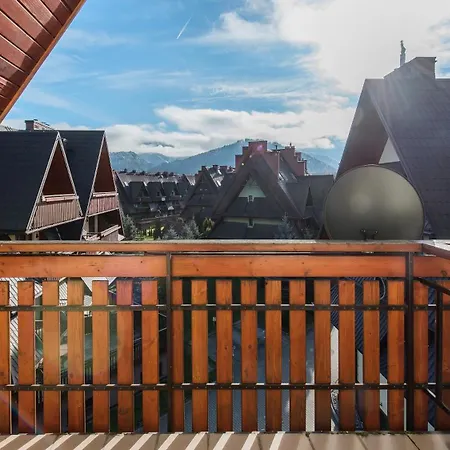 Pardalowka, Sun & Snow *