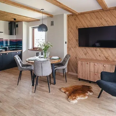 Pardalowka, Sun & Snow *